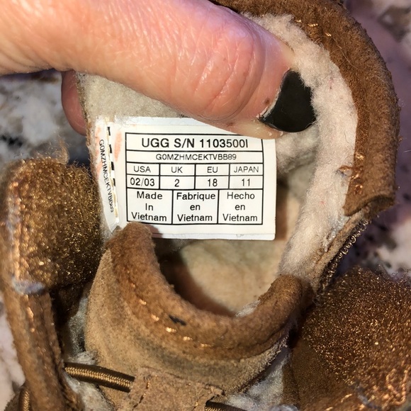 UGG Baby Neumel - chestnut color - Picture 6 of 8